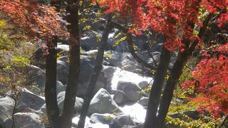 紅葉の時期は素晴らしい景観です