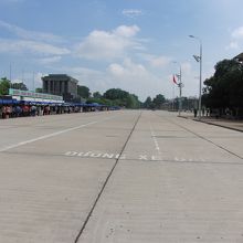 これの１０倍ぐらいの列になっております