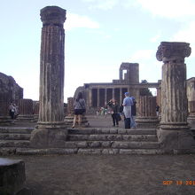 昔をしのべます。