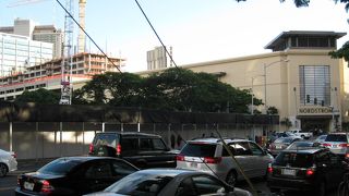 ケアモクストリート只今大工事中