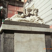 素通りしてしまいます。