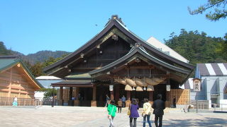 注連縄イズモタイシャ カグラデン