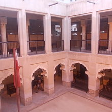 2階から望む中庭の様子