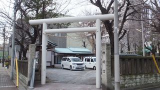 旧東海道神奈川宿ウォーク中に立ち寄りました