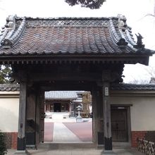 本覚寺 山門