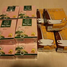 蓮茶とコーヒー