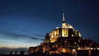 ライトアップされた、夜がおすすめです