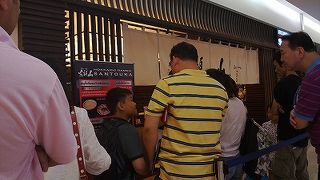 トロトロチャーシューに涙目　こってりクリーンな『山頭火バンコク』のラーメン