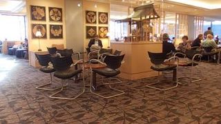 正直落ち着かないことが多いです