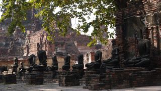 ロティの屋台にも寄ってみてください。