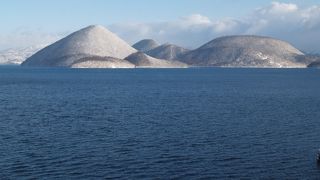 湖畔一周は見どころが沢山。