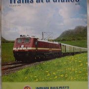 インド国鉄の時刻表本の購買は鉄道駅のキップ売り場で