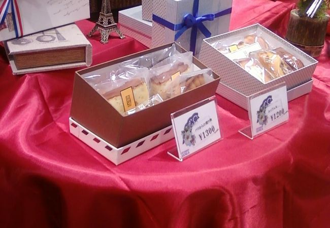 なかなか洗練されたフランス菓子だと思います。