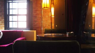 赤レンガ倉庫のカフェ