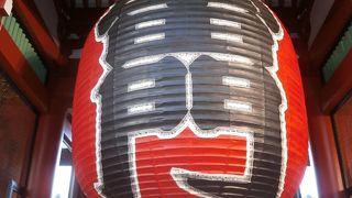 浅草と言ったらここ！まじまじと見てみて！　～浅草にある雷門～