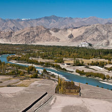 ゴンパから見える風景