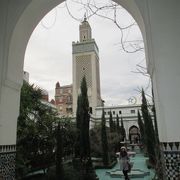 モスケ　パリにあるイスラムモスク