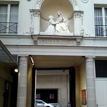 入り口の反対側。マリア様。