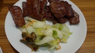 行列のできる仙台の「利休」が博多駅にあります