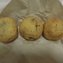 今回購入したおやつ。というか、ごはん？