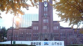 寄付により建設