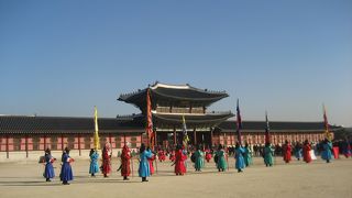 無料で見られます