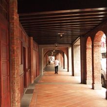 外側の通りです。