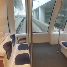 車内はこんな感じです