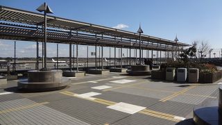 飛行機を見るなら第一のほうがお勧めです