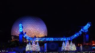 万博のような雰囲気