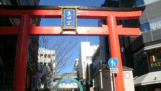 縁結びの神様としても人気がある