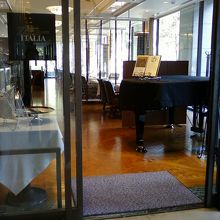 素敵なイタリアンもあります。