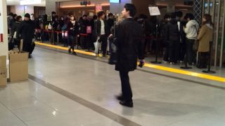 並ぶほどでは…