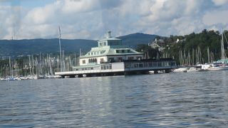 景色が良いです。博物館がたくさんあります。