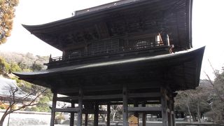 山門、有名です・・単独スポット登録されています