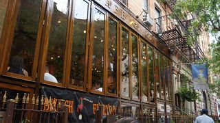 映画「you got a mail」で有名なヨーロピアンテイストの可愛いカフェ