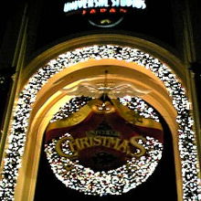 クリスマスの時のゲートのビッグリース♡