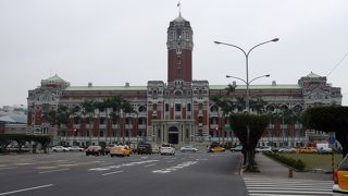 台北観光コースでは、車窓のみでしたので、行って見ました