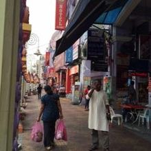 歩道はとても綺麗です