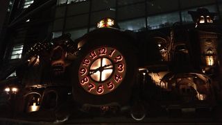 宮崎駿デザイン日テレ大時計