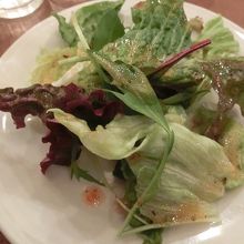 パスタセットのサラダ