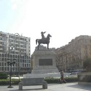 タハリール広場-活気溢れる革命の中心地
