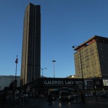 モンパルナスタワー