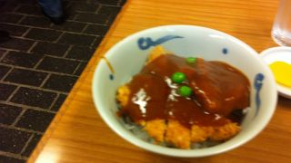 デミカツ丼は、中毒性のある味