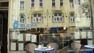 内装は映画の時から変わっていますが、ポスターなどが貼ってありました。