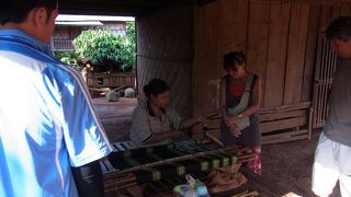 コーヒー農園や少数民族の村を見学