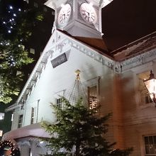 夜のライトアップもきれい