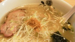 回転早く接客も良しです