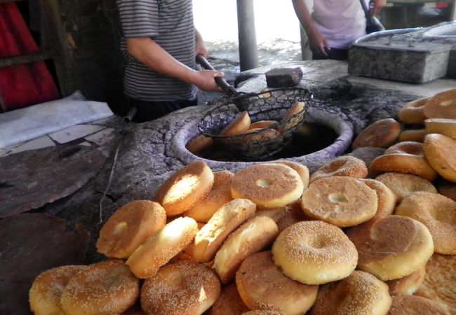 青年路のブドウ棚