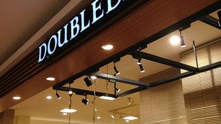 おしゃれで可愛らしい小物が多いです!!